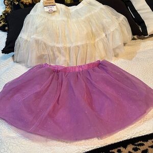 ‼️Last week for these to be on Posh‼️
Set of 2 tutu style skirts from Carters